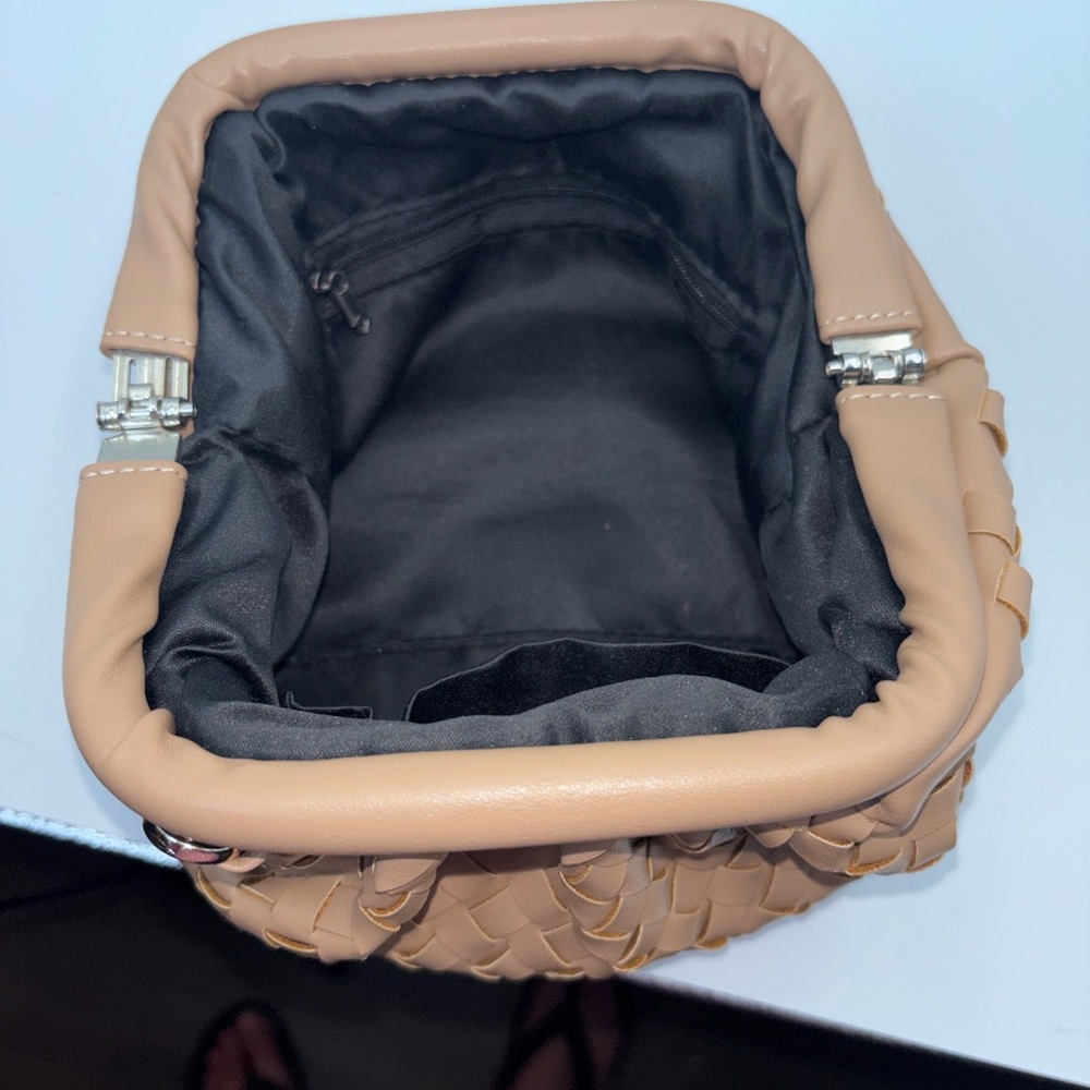 Chic Tan dumpling ruched Woven Clutch with Gold Chain - Picture 4 of 7